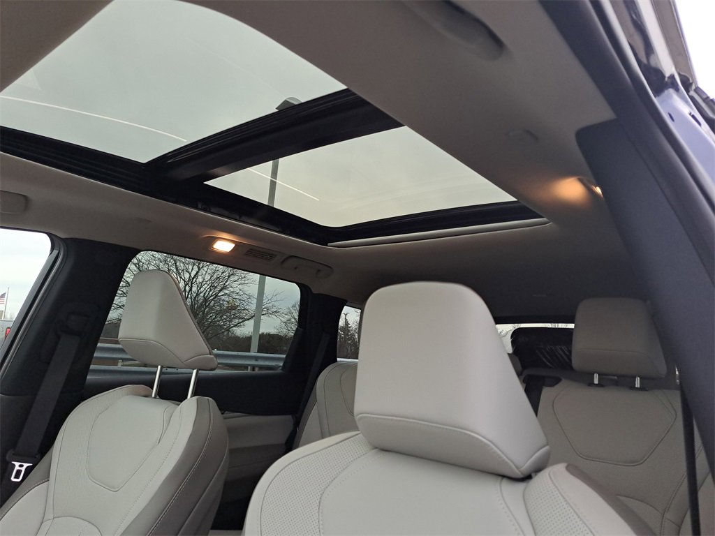 New 2026 INFINITI QX60 Pure image 17