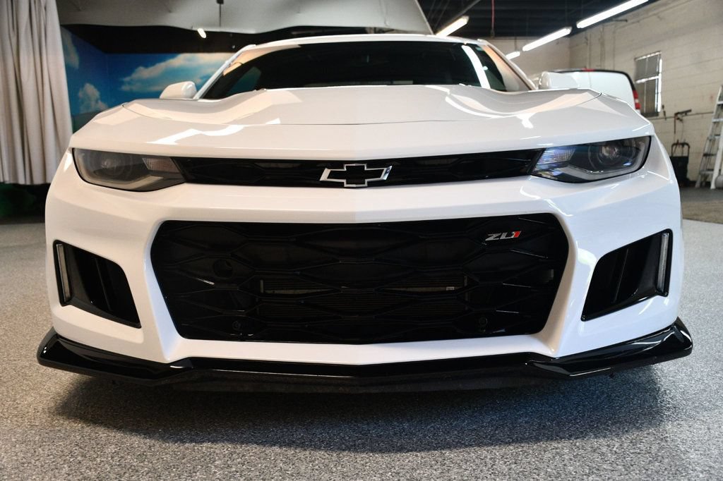 Used 2018 Chevrolet Camaro ZL1 RWD image 11