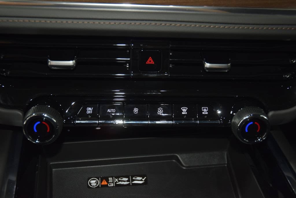New 2026 Chevrolet Suburban High Country AWD/4WD image 33