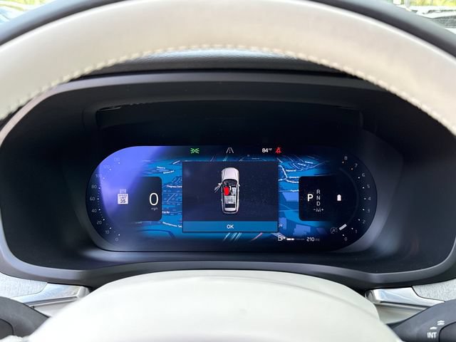 Certified 2025 Volvo V60 B5 Cross Country Plus AWD/4WD image 14