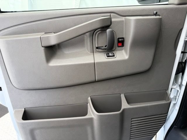 New 2026 Chevrolet Express 2500 w/ Driver Convenience Package RWD image 14