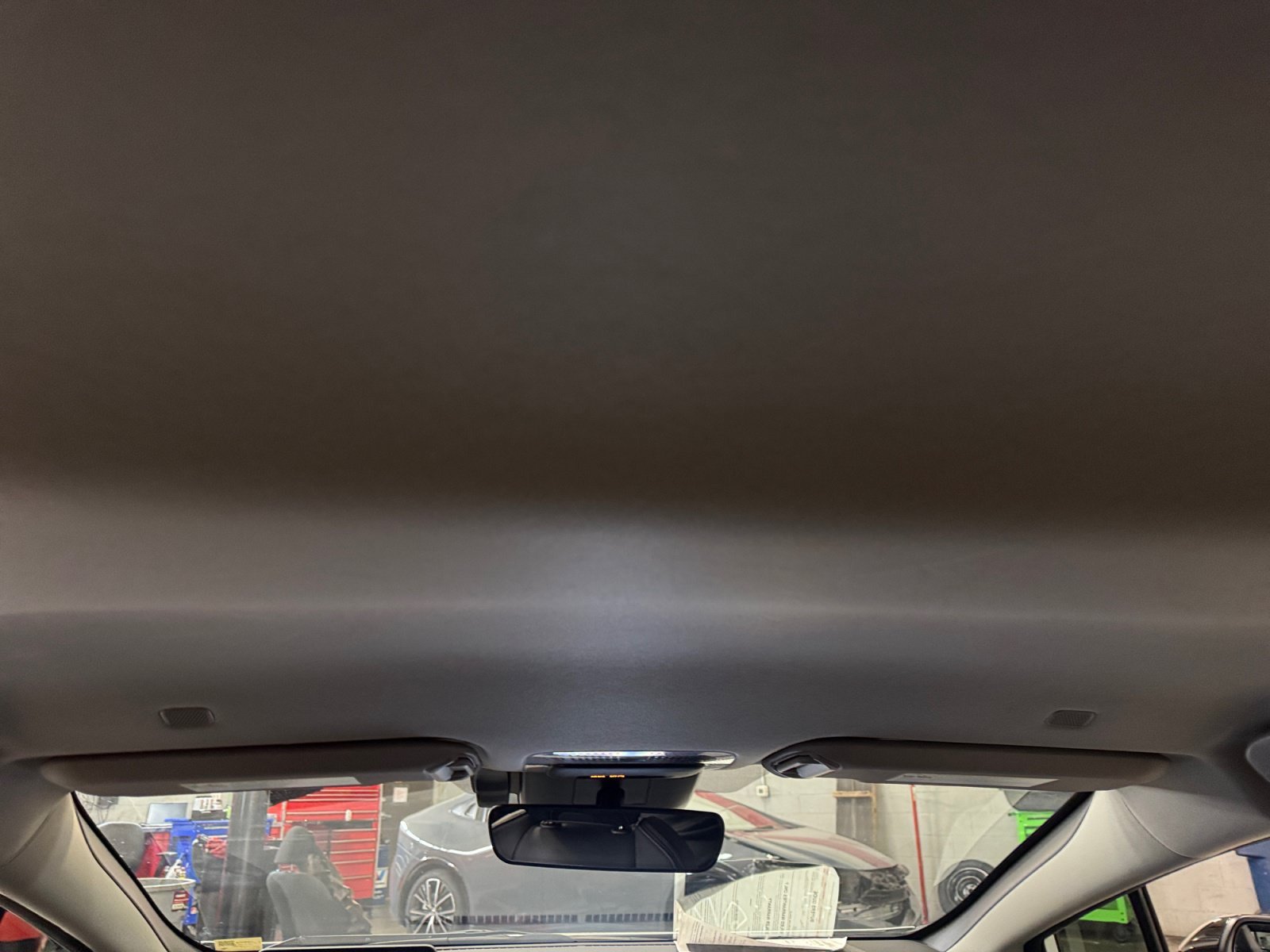 Certified 2026 Toyota Prius Plug-In Hybrid FWD image 33