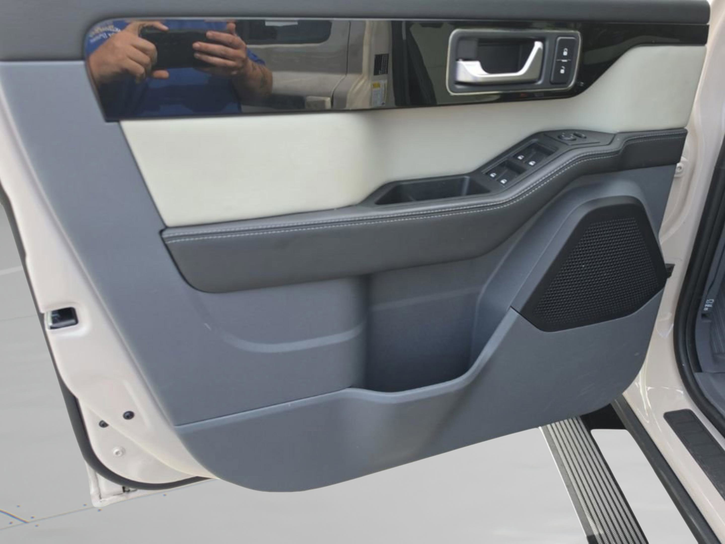 Used 2025 INEOS Grenadier Trialmaster Edition image 19