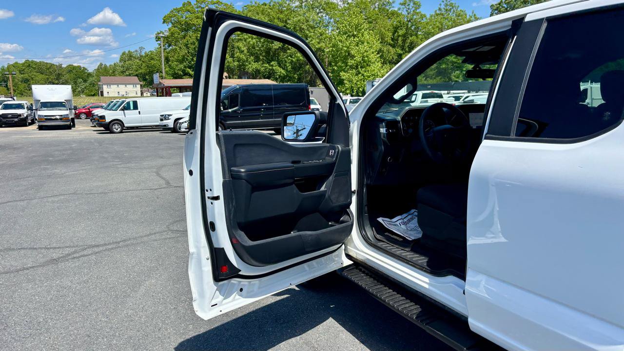Used 2023 Ford F150 XL w/ STX Appearance Package AWD/4WD image 13