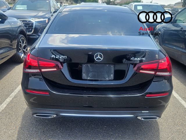 Used 2020 Mercedes-Benz A 220 4MATIC w/ Premium Package image 9