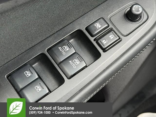 Used 2017 Subaru Outback 2.5i Premium AWD/4WD image 19