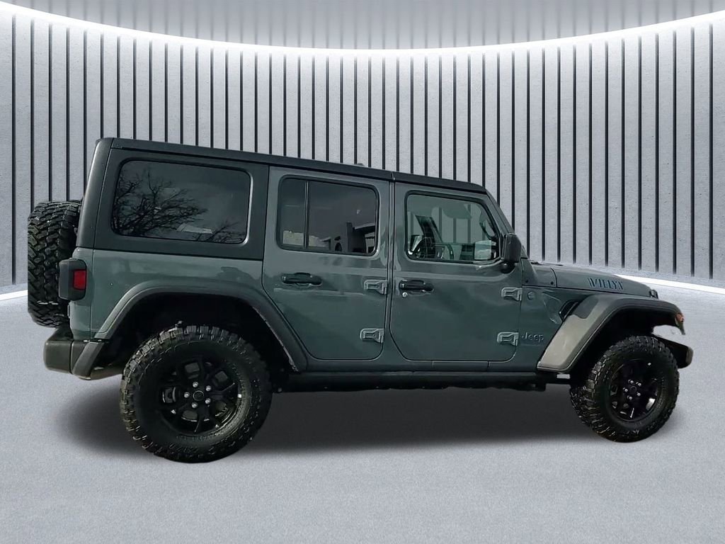 Used 2025 Jeep Wrangler Willys 4xe image 5