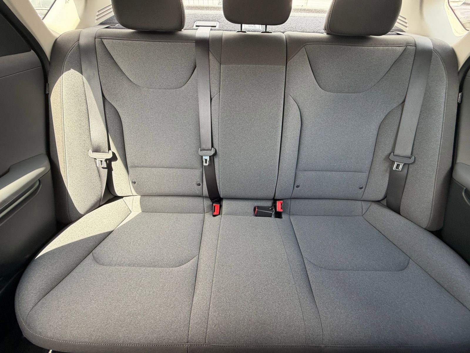 Used 2025 Kia K4 FWD image 37