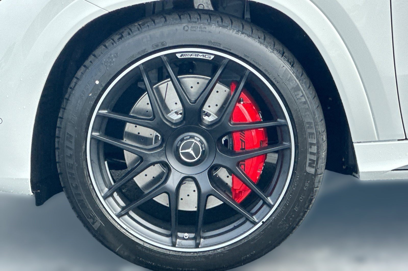 New 2026 Mercedes-Benz GLE 63 AMG S image 11