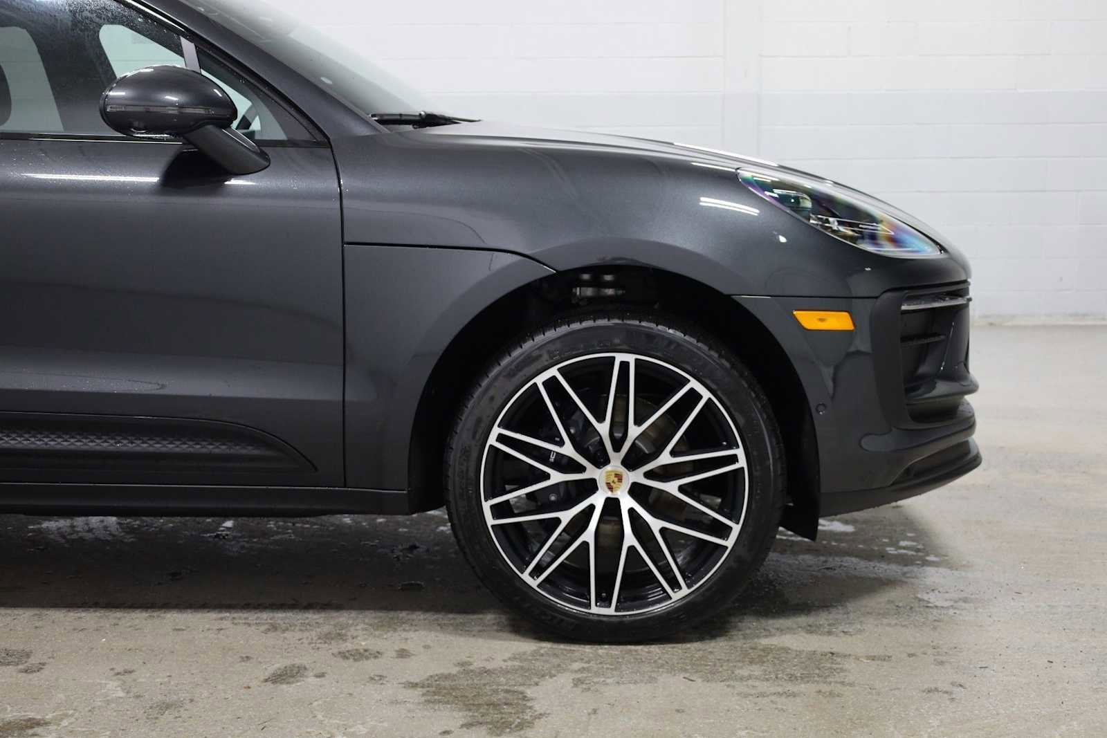 New 2026 Porsche Macan image 11