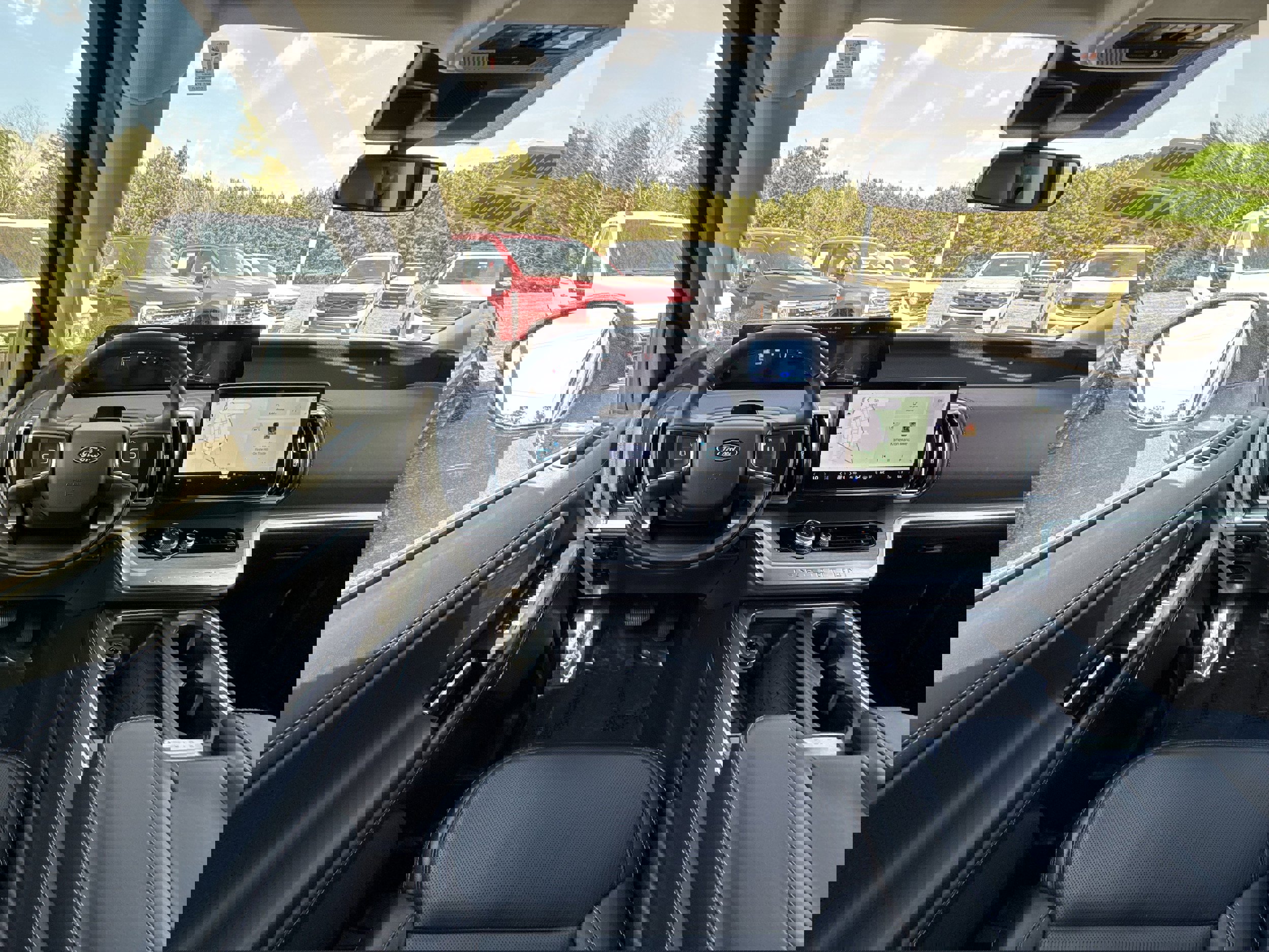 Used 2025 Ford Expedition Max Platinum image 14