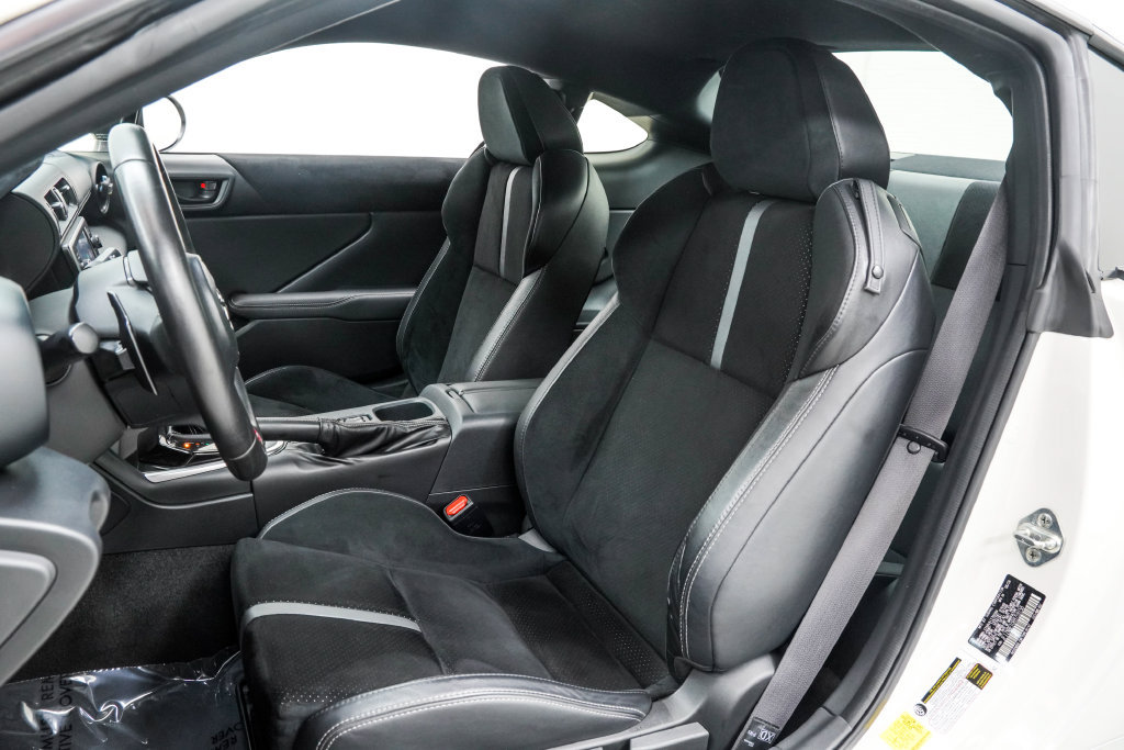 Used 2024 Toyota GR86 Premium RWD image 16