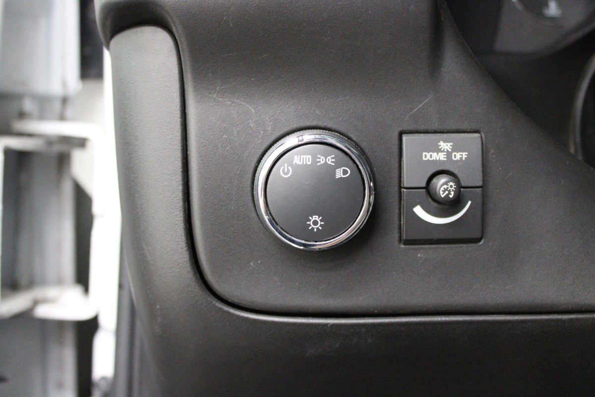 Used 2020 Chevrolet Express 2500 w/ Enhanced Convenience Package image 15