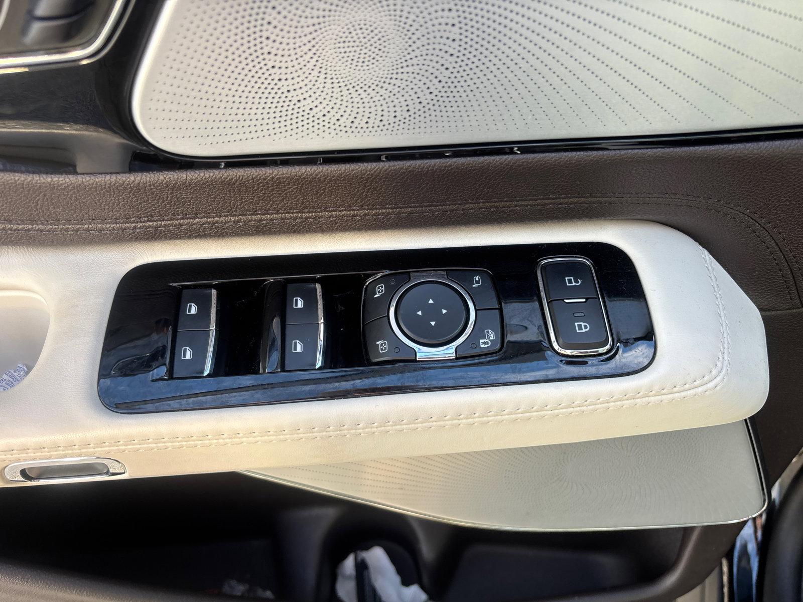 Certified 2023 Lincoln Aviator Black Label w/ Dynamic Handling Package image 13