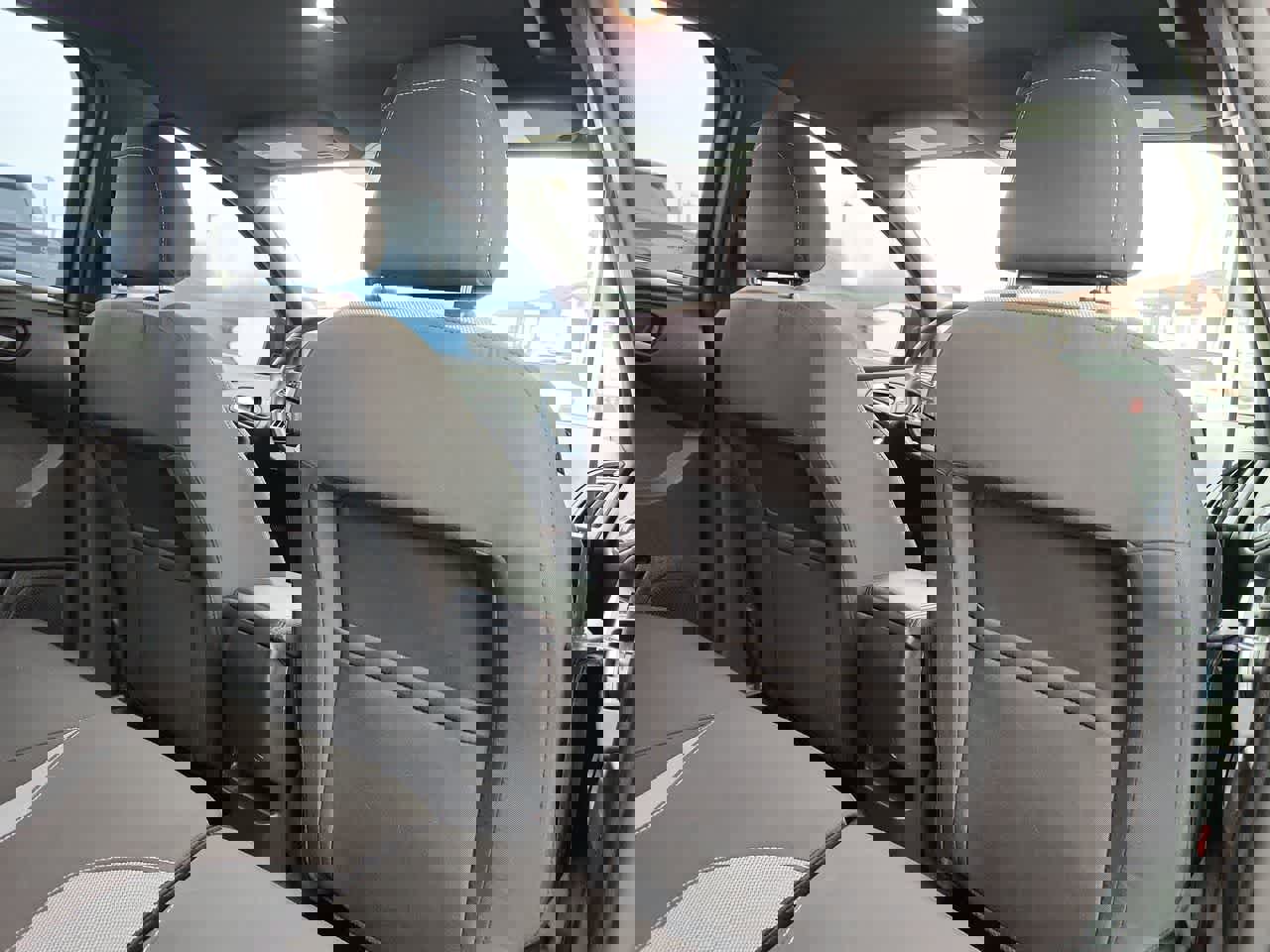 Used 2018 Ford Focus ST image 16