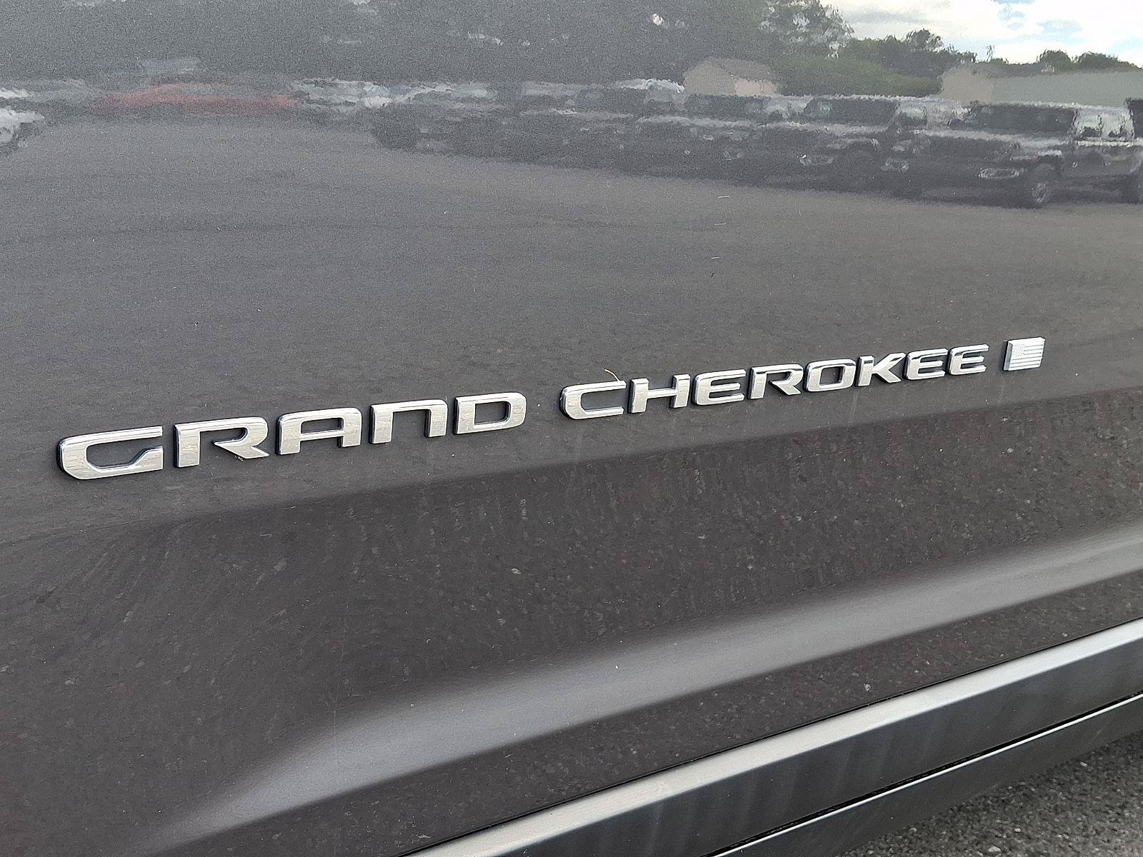 Certified 2021 Jeep Grand Cherokee L Limited AWD/4WD image 31