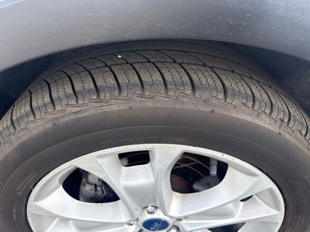 Used 2014 Ford Escape Titanium FWD image 21