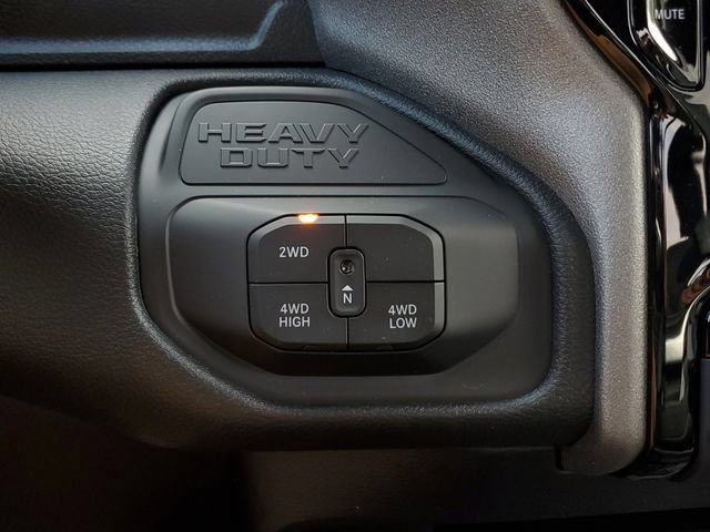 New 2026 RAM 5500 Tradesman AWD/4WD image 34