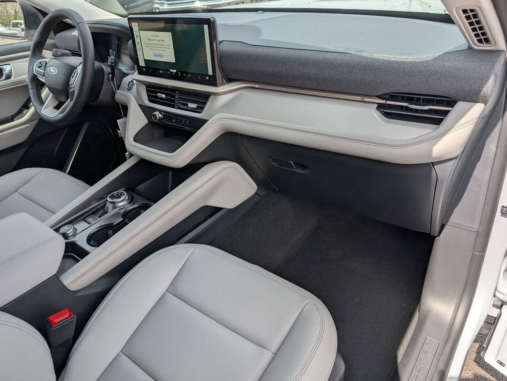 New 2026 Ford Explorer Active w/ Active Comfort Package AWD/4WD image 23