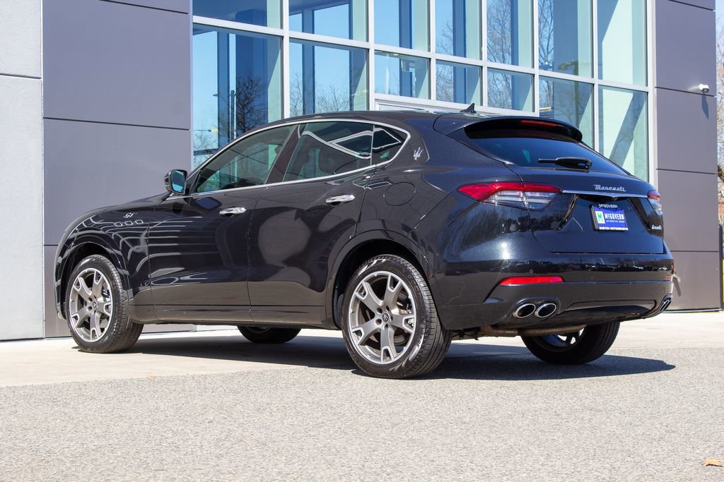 Used 2023 Maserati Levante GT image 8