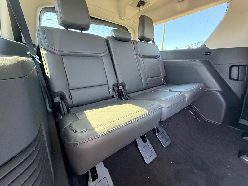 New 2026 Ford Expedition Max Active image 13