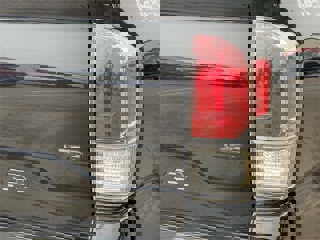 Used 2022 Toyota Tacoma TRD Sport image 6