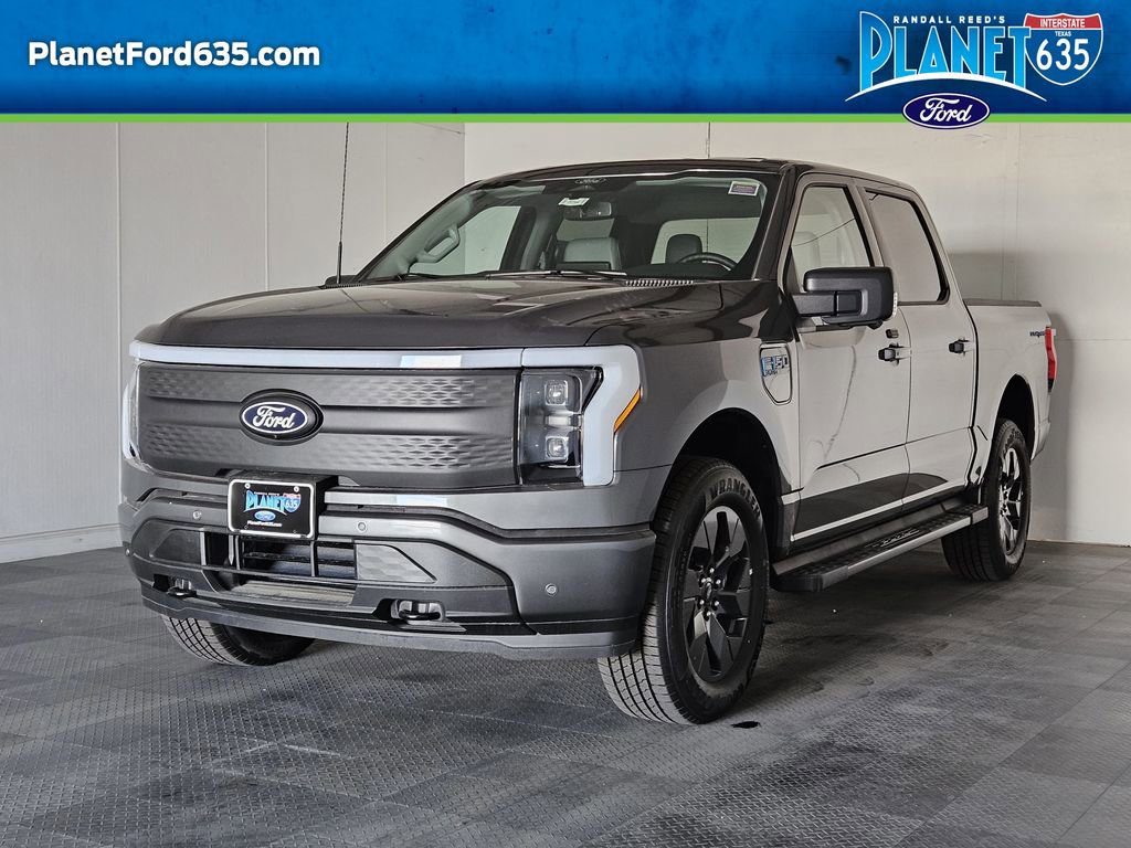 New 2025 Ford F150 Lightning Flash image 2