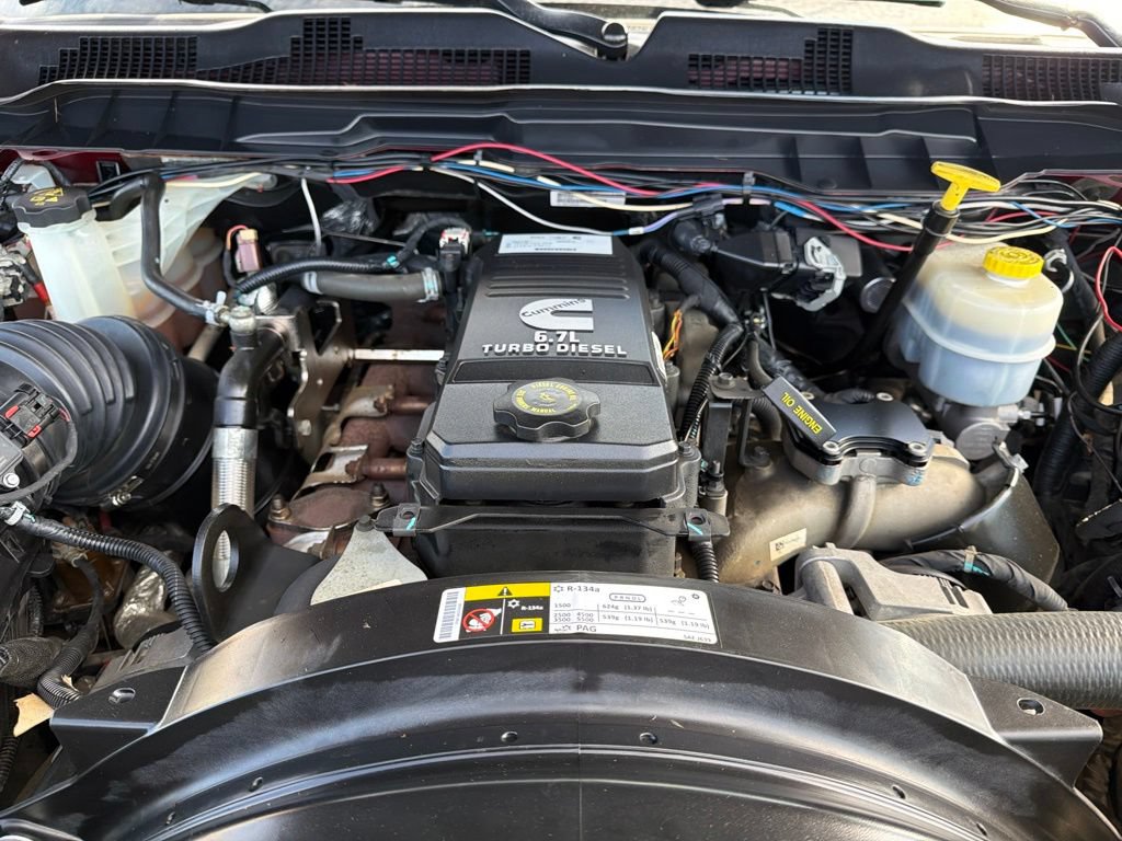 Used 2018 RAM 3500 Tradesman w/ Chrome Appearance Group AWD/4WD image 8