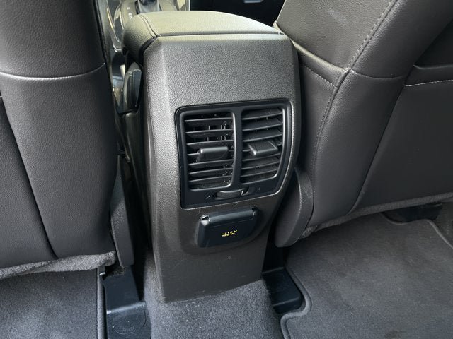 Used 2016 Ford Escape Titanium AWD/4WD image 19