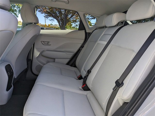 Used 2024 Hyundai Kona SEL image 14