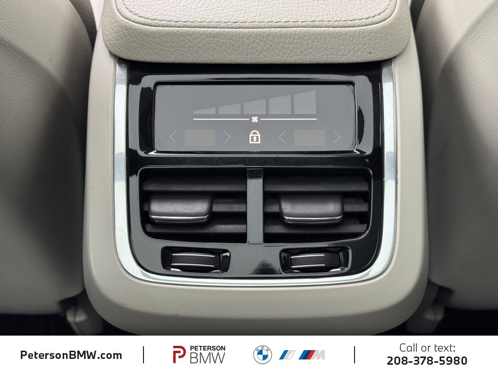 Used 2020 Volvo XC90 T6 Momentum w/ Protection Package Premier image 23