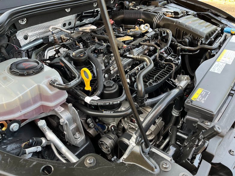 Used 2022 Volkswagen GTI SE w/ SE Leather Package image 33