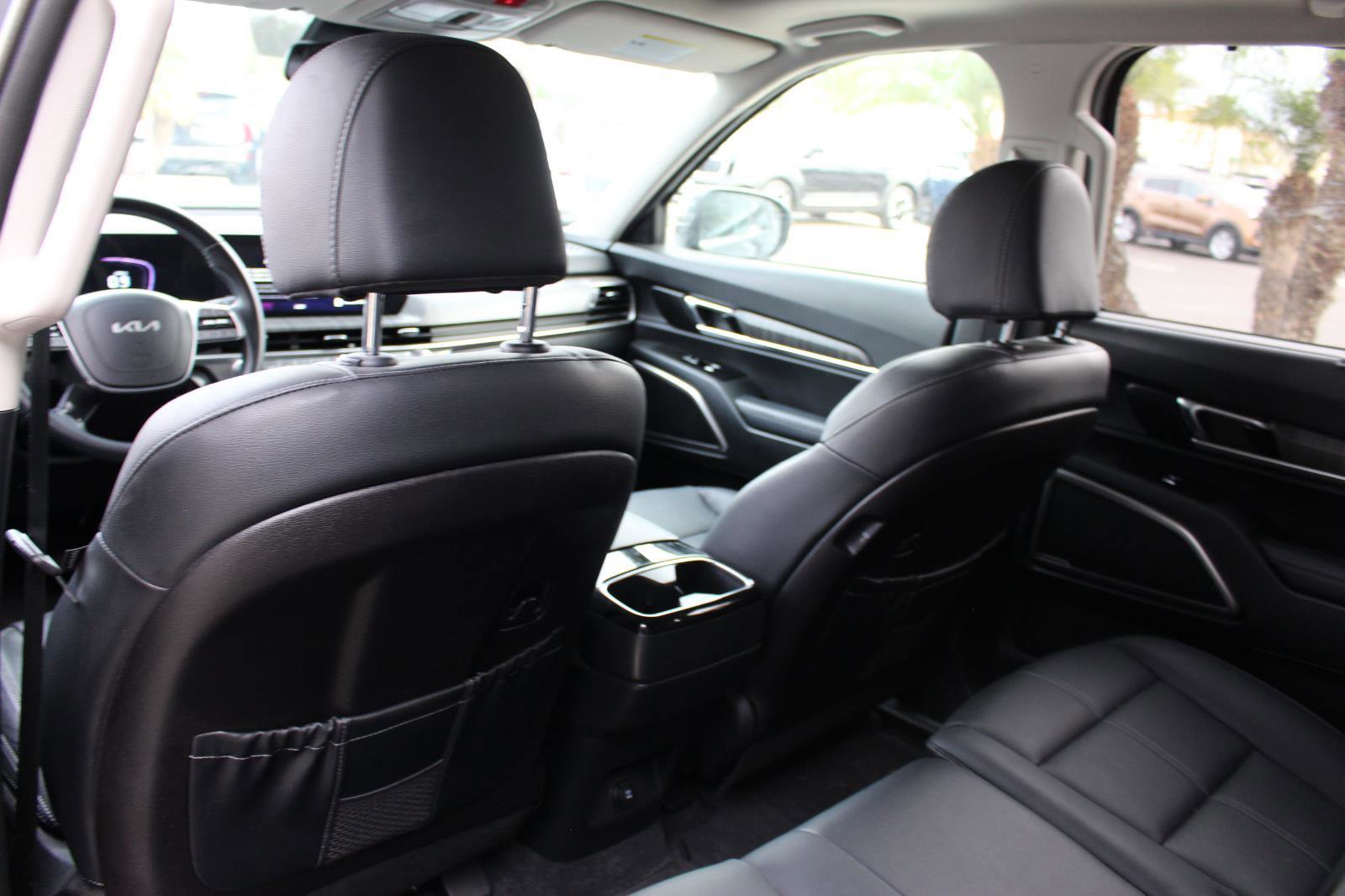 Certified 2024 Kia Telluride EX image 32