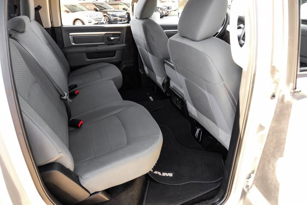 Used 2015 RAM 2500 SLT image 31