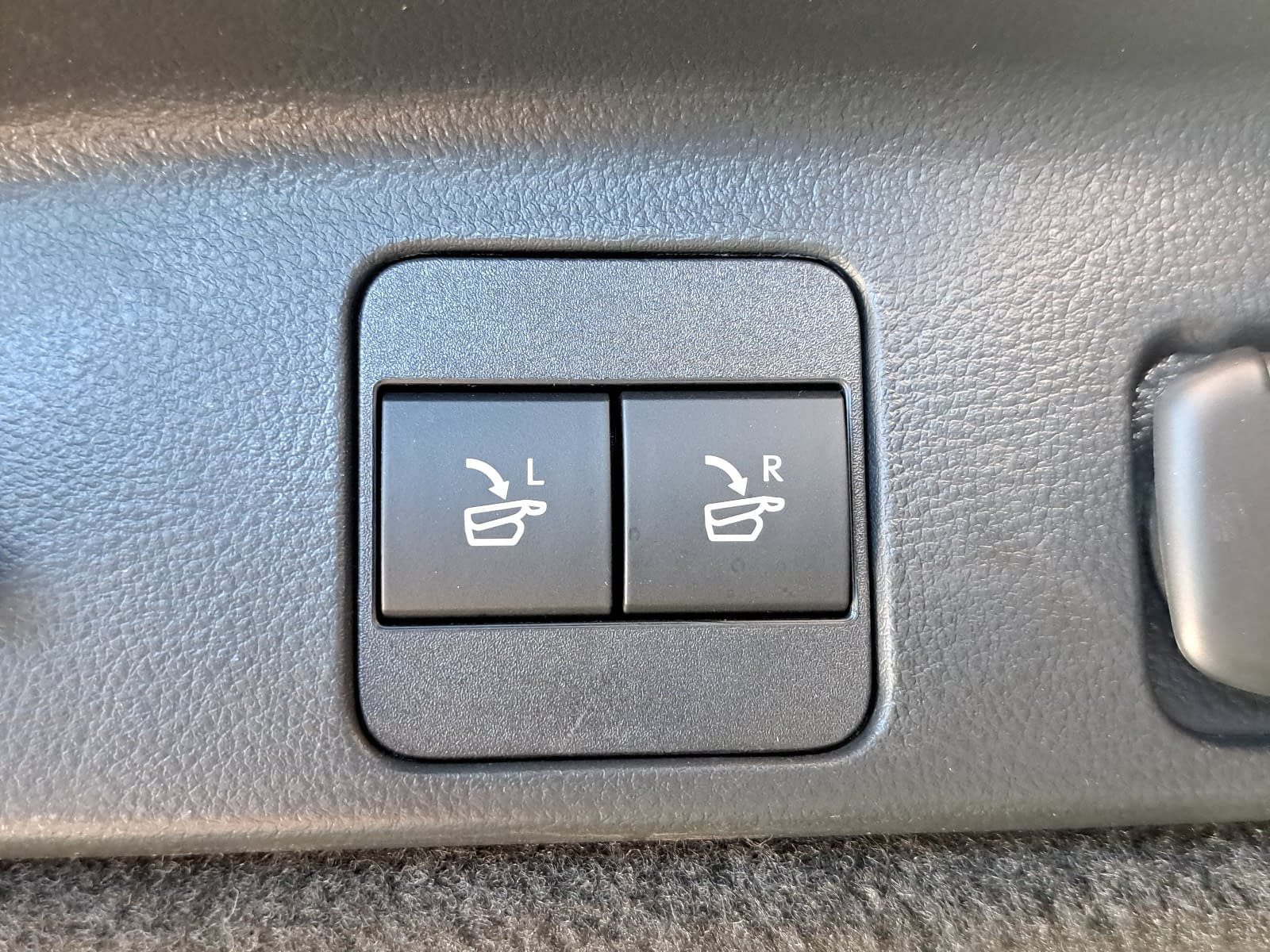Used 2026 Lexus RX 350h w/ Convenience Package AWD/4WD image 14