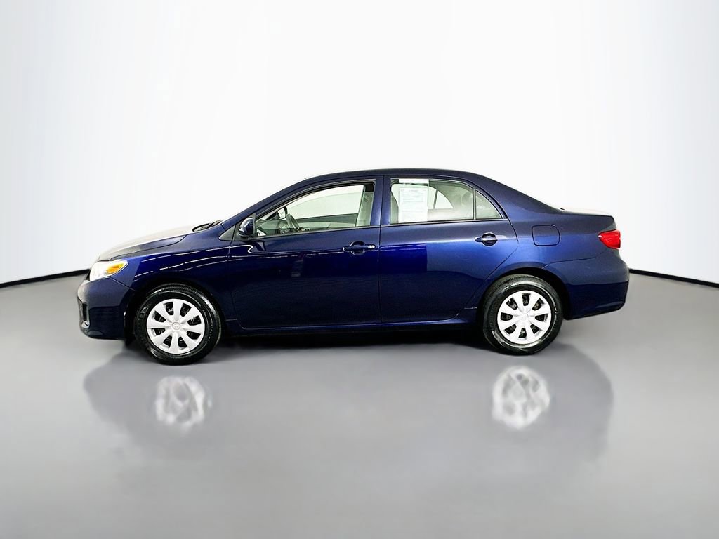 Used 2013 Toyota Corolla L FWD image 5