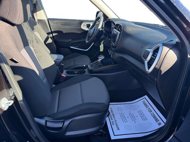 Used 2024 Kia Soul LX image 15