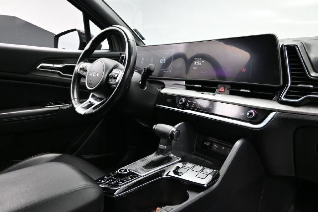Used 2023 Kia Sportage X-Line w/ X-Line Premium Package AWD/4WD image 15