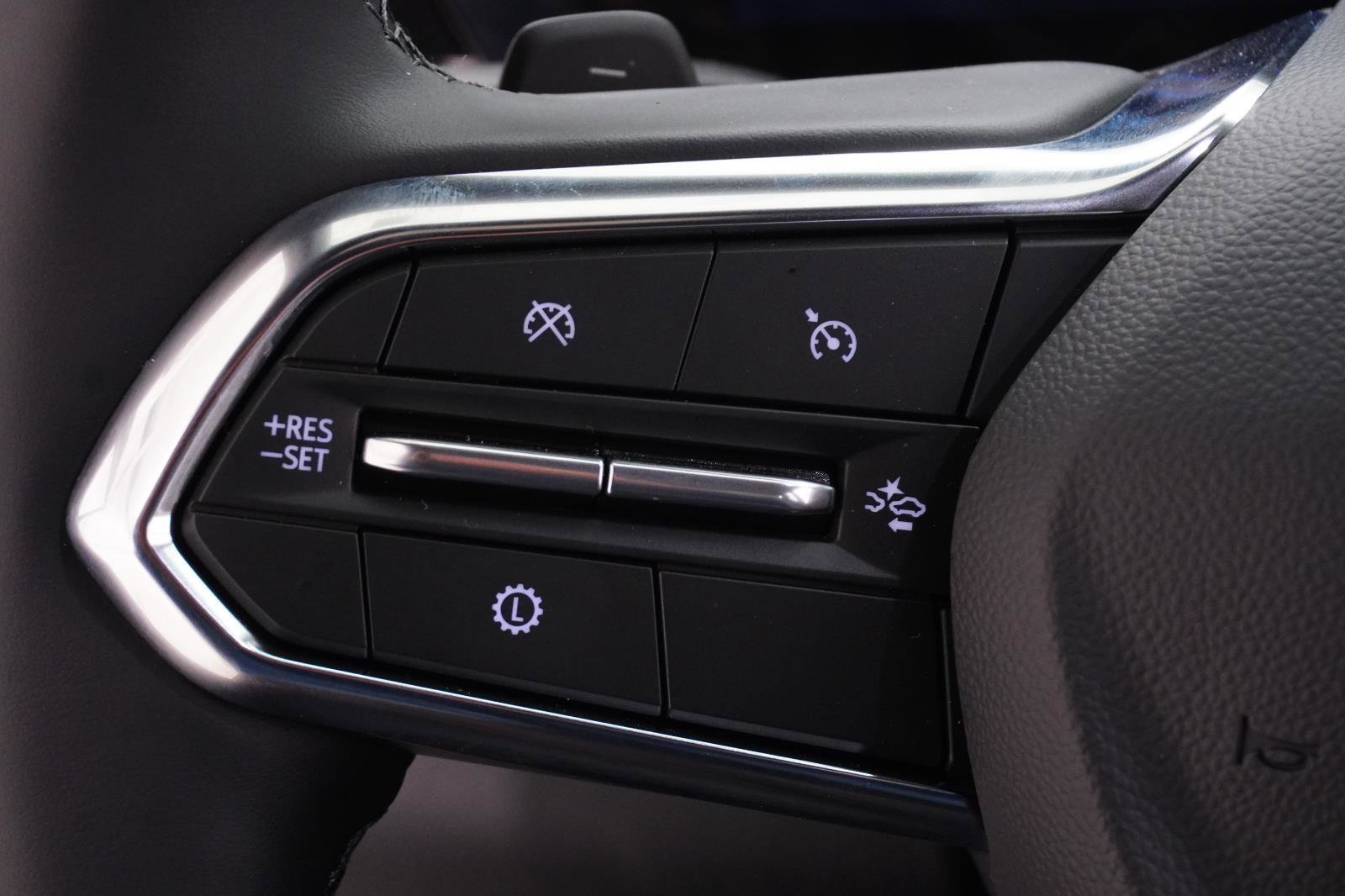 New 2026 Chevrolet Equinox LT w/ Midnight Edition image 19