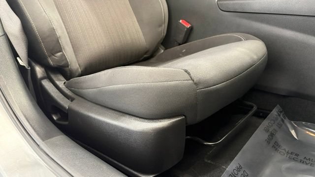 Used 2025 Nissan Altima 2.5 SV FWD image 20