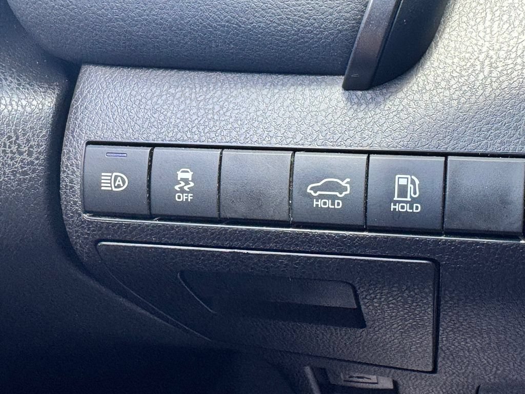Used 2023 Toyota Camry SE FWD image 29