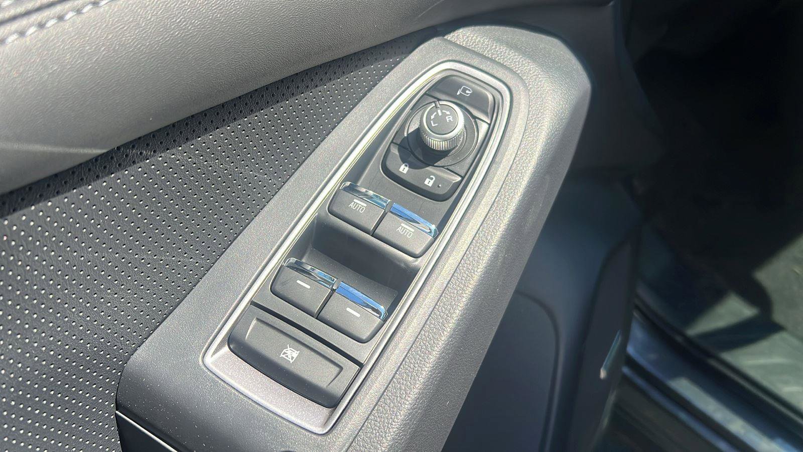 New 2026 Subaru Ascent Limited image 10