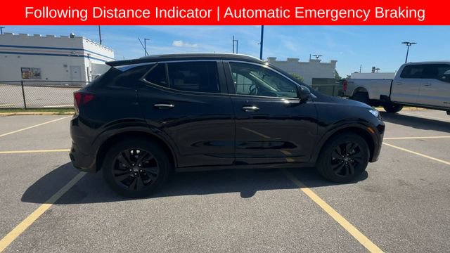 Used 2024 Buick Encore GX Sport Touring FWD image 9