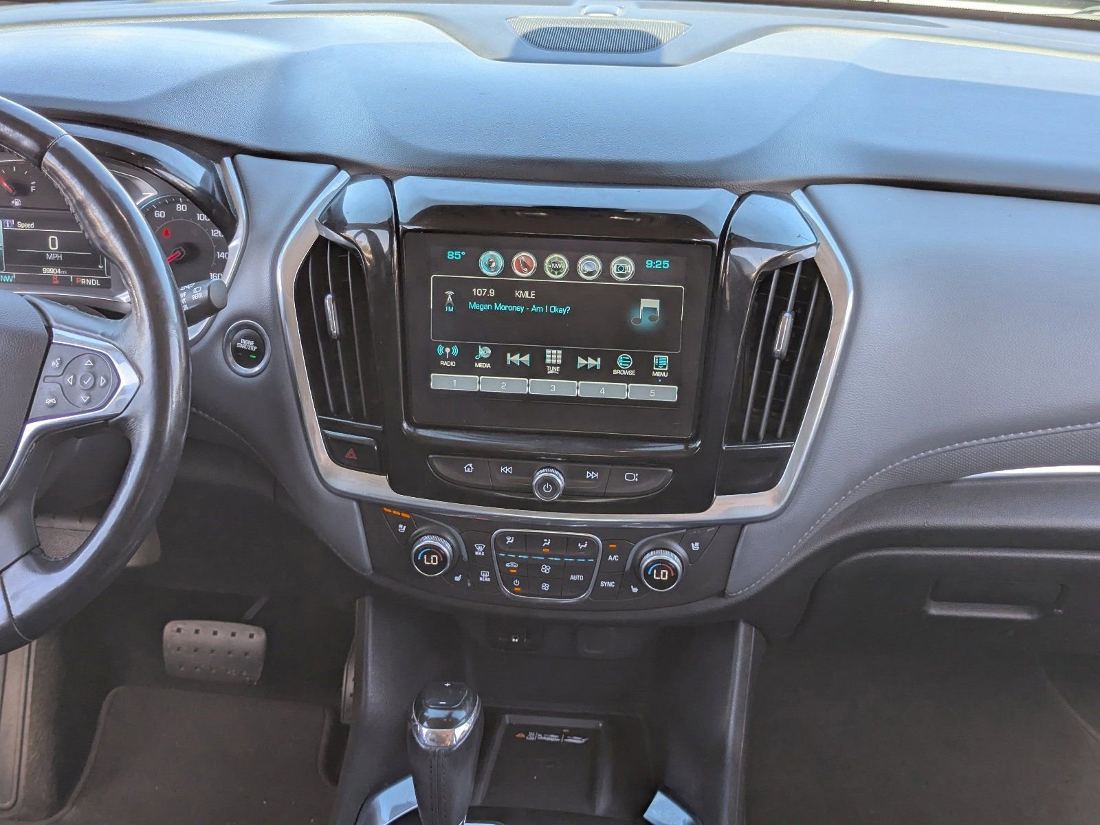 Used 2019 Chevrolet Traverse Premier w/ Driver Confidence II Package image 17