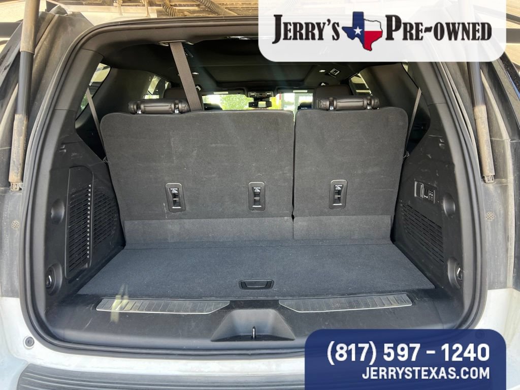 Used 2023 Chevrolet Tahoe Z71 w/ Z71 Off-Road Package AWD/4WD image 16