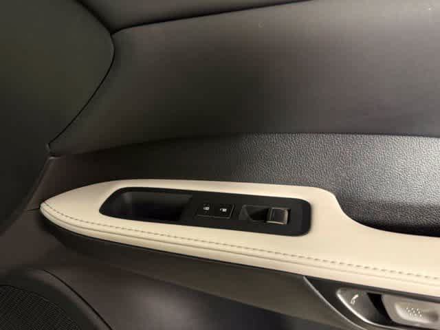 Used 2025 Lexus RX 350 Premium w/ Convenience Package FWD image 30