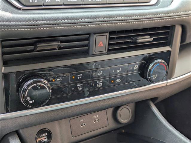 Used 2024 Nissan Rogue S image 15