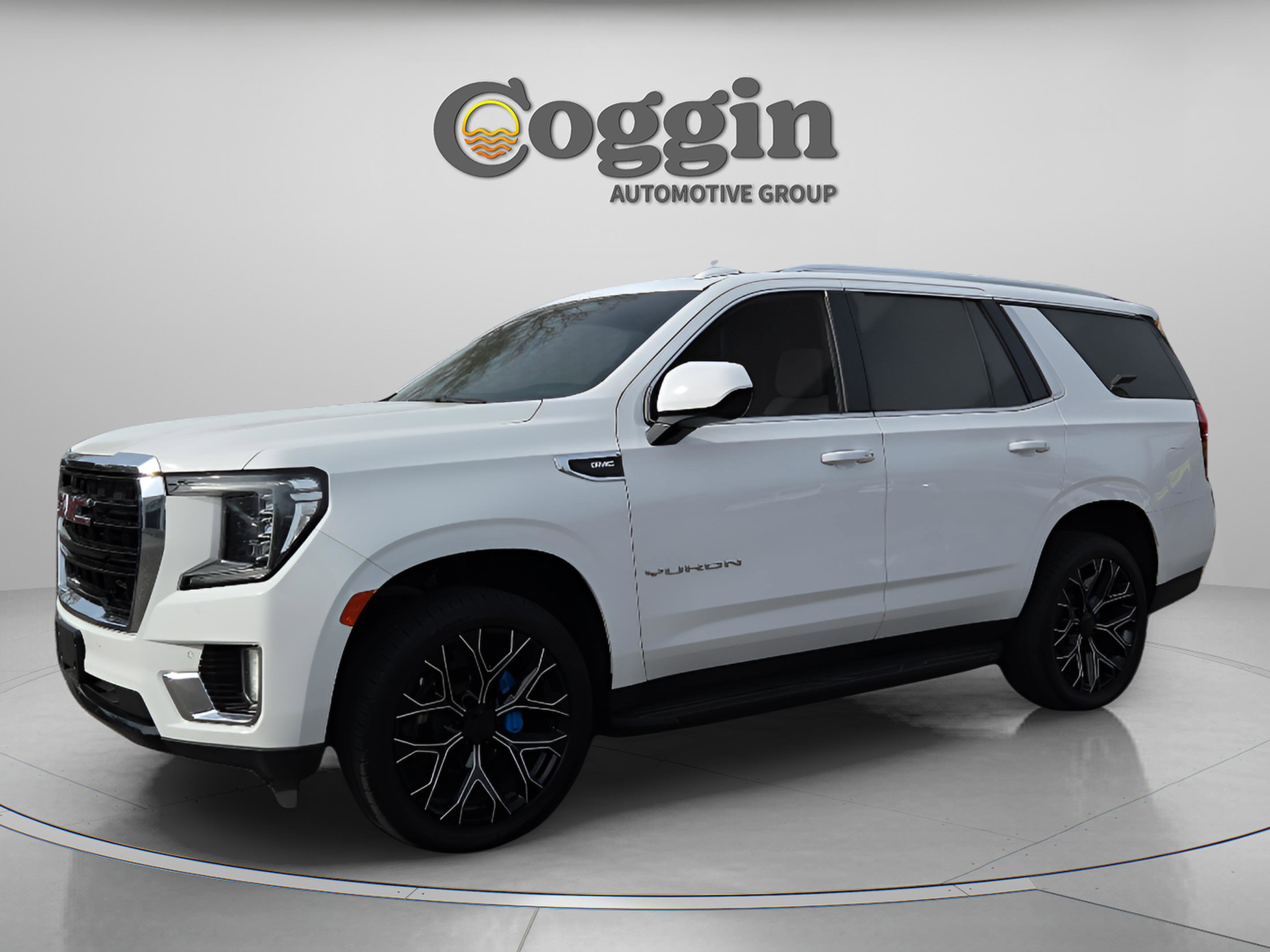 Used 2022 GMC Yukon SLE image 1