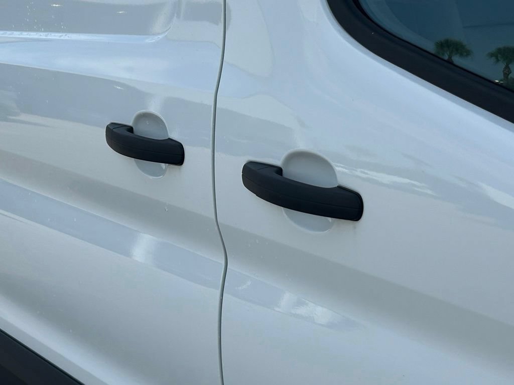 New 2026 Ford Transit 150 Low Roof w/ Load Area Protection Package RWD image 18