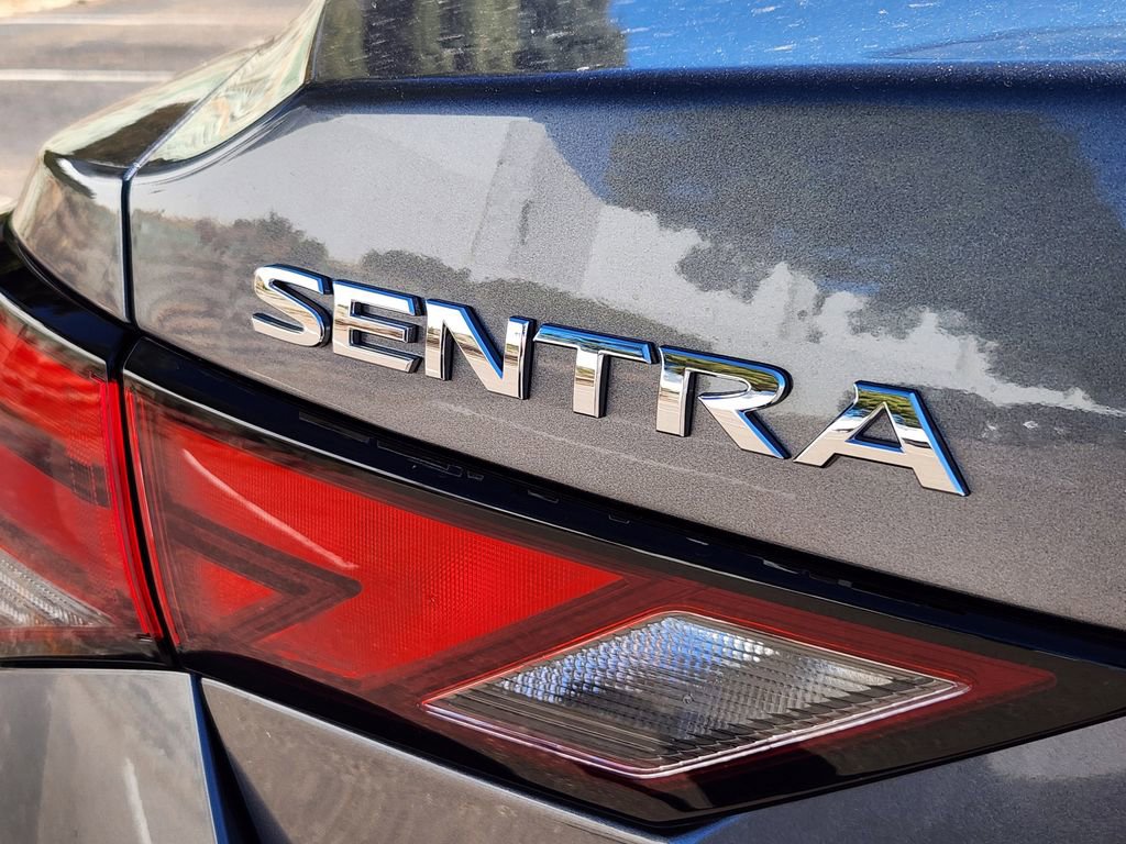 Used 2025 Nissan Sentra S image 13
